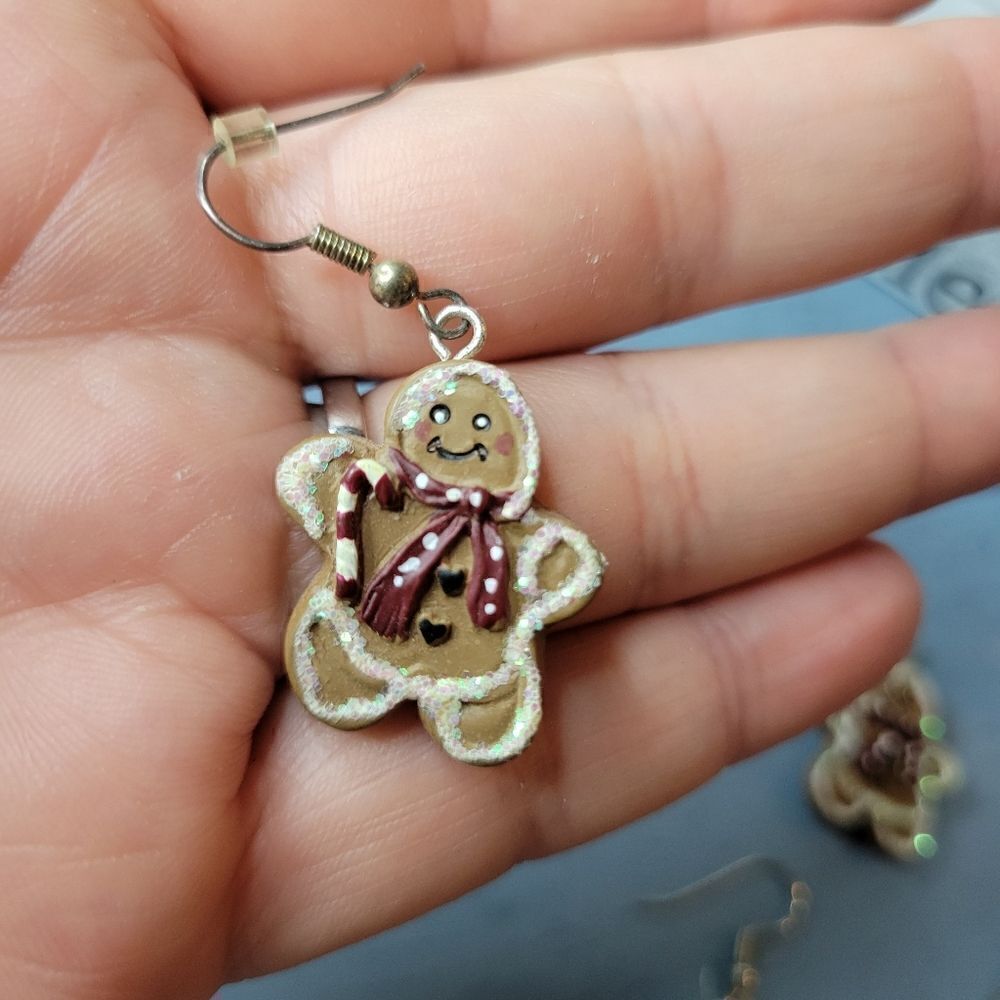 Holiday earrings - Picture 7 of 9